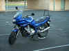 bike_at_motel_091200.jpg (94282 bytes)